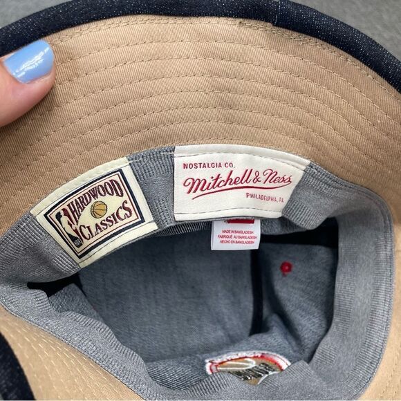 NWT Houston Rockets NBA Mitchell & Ness Bucket Hat - Picture 4 of 4